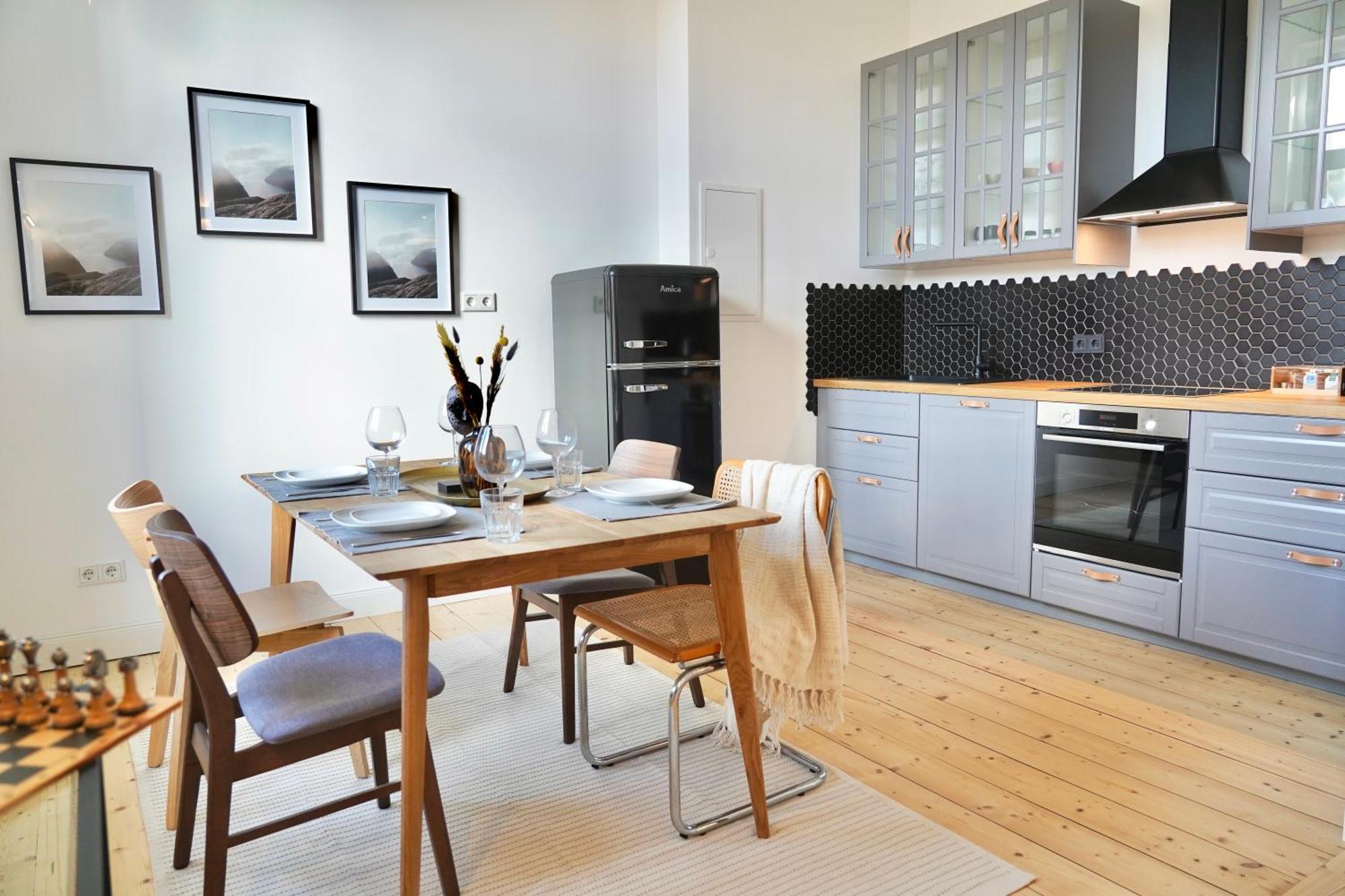 Luxurioeses Altbau Im Szenenviertel Apartment Вупертал Екстериор снимка