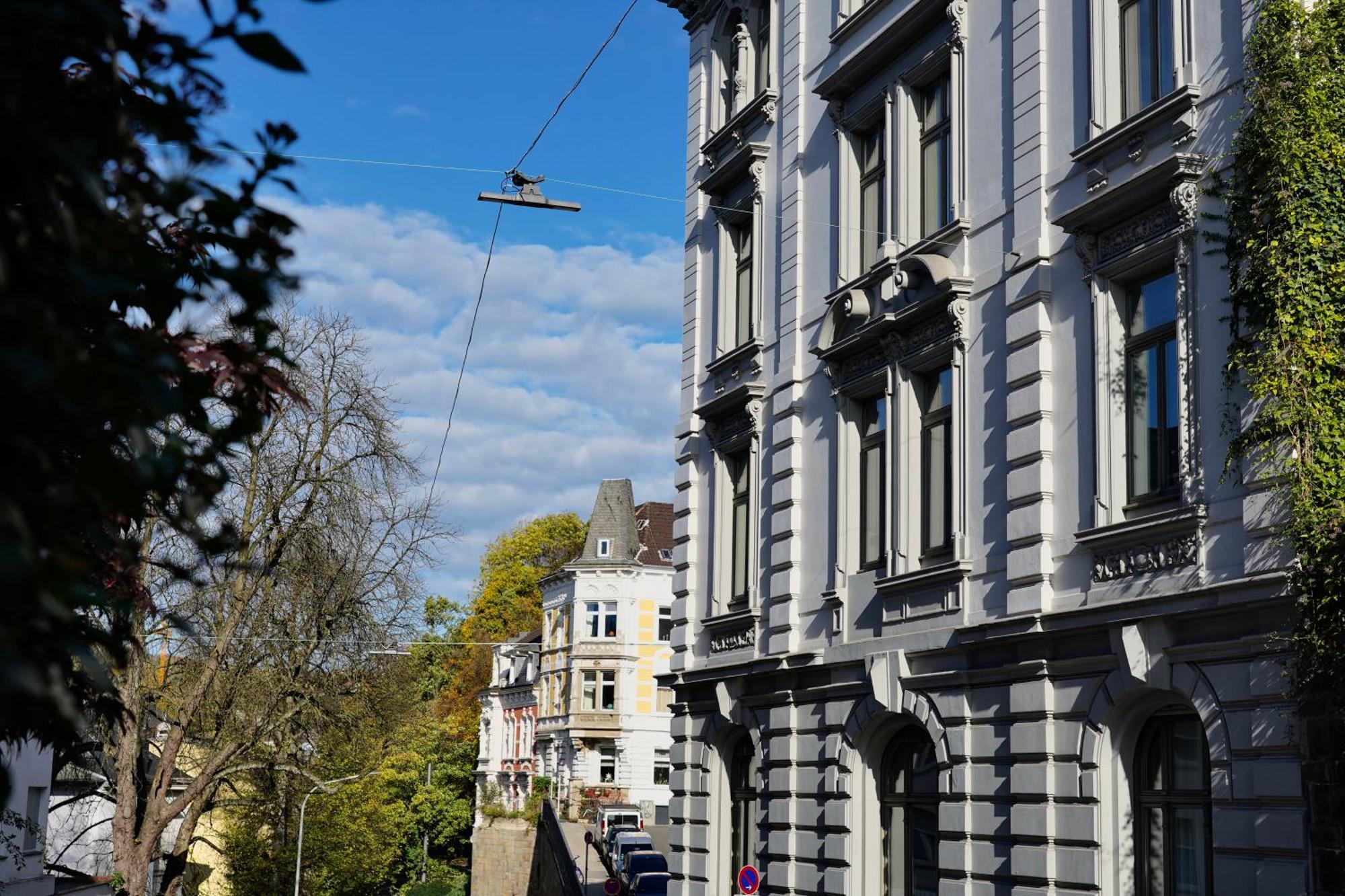 Luxurioeses Altbau Im Szenenviertel Apartment Вупертал Екстериор снимка
