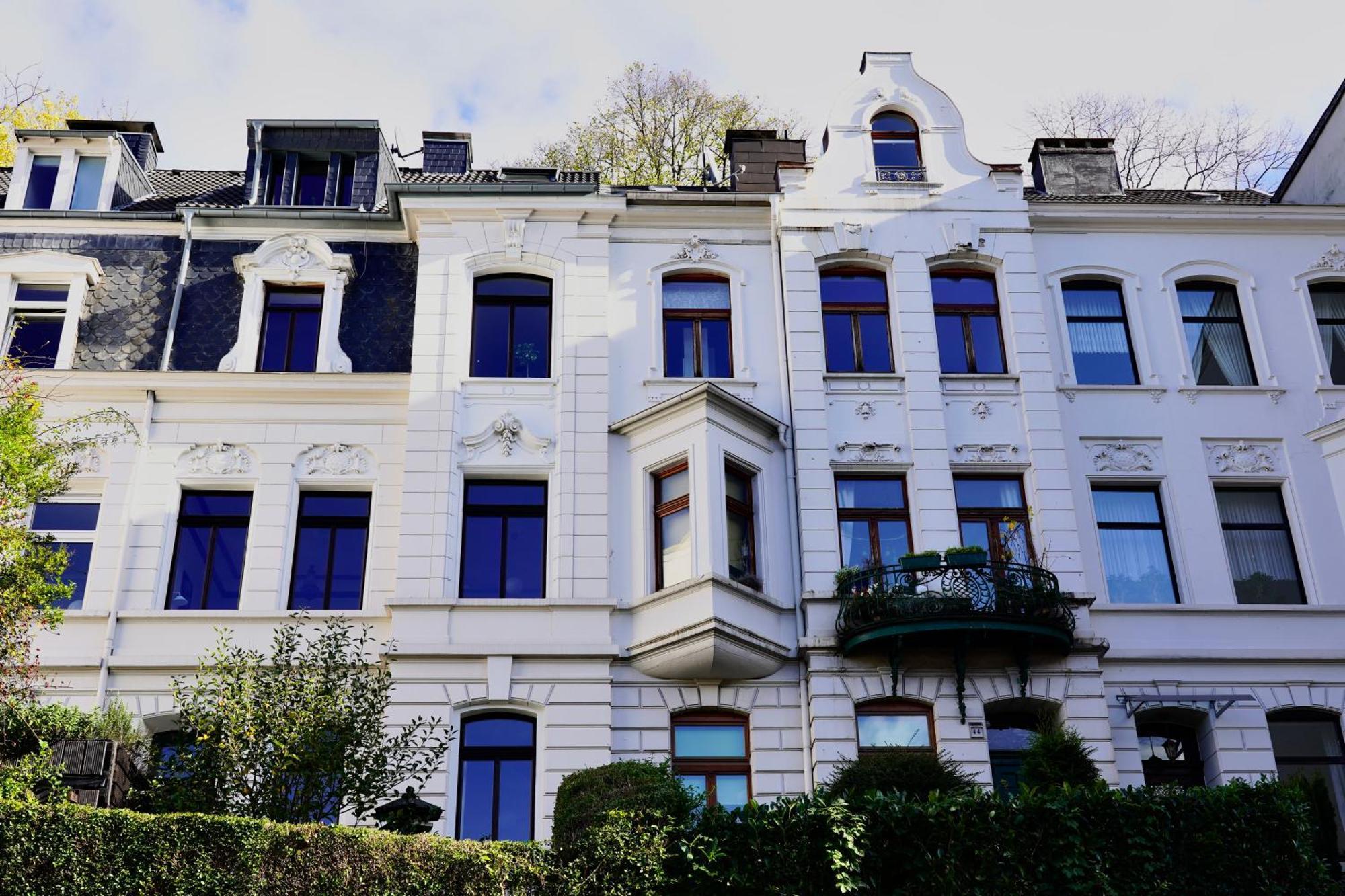 Luxurioeses Altbau Im Szenenviertel Apartment Вупертал Екстериор снимка